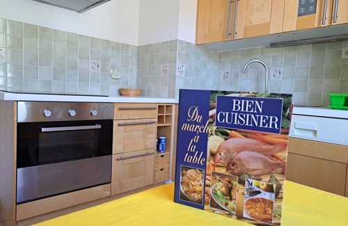 Barcelonnette Apartment | Central 1-BR Apartment with Balcony & View, Barcelonnette