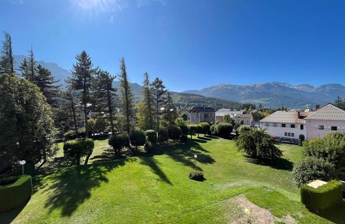 Barcelonnette Apartment | Central 1-BR Apartment with Balcony & View, Barcelonnette