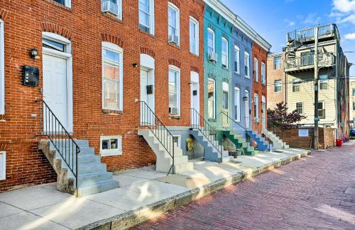 Downtown Baltimore House | Central and Trendy Baltimore Townhome Pets OK!