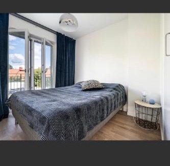 Appelviken Apartment | Central apartment 5min drive to the Airport.
