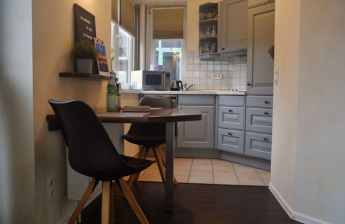 Zentrum Apartment | central apartment at Husum harbor with balcony