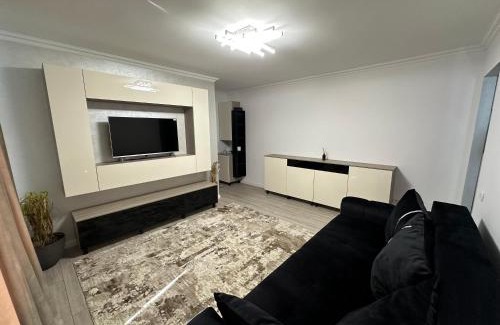 Craiova Apartment | Central Apartment Christmas Market