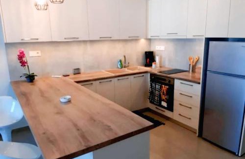 Loutraki Apartment | Central Apartment Near The beach with huge private terrace