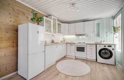 Sentrum Apartment | Central Apartment with Balcony, Self-check in & Private entrance