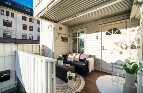 Sentrum Apartment | Central Apartment with Balcony, Self-check in & Private entrance