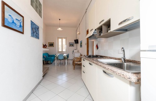 Villasimius House | Central Holiday Home with Air Conditioning & Terrace