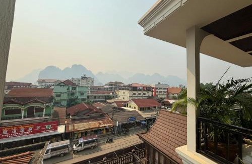 Vang Vieng Hotel | Central hotel Vang Vieng