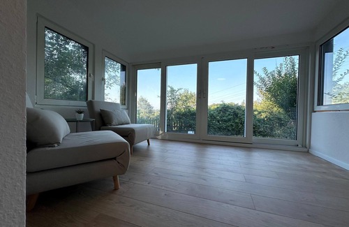 Bensberg Apartment | Central location to Cologne in the middle of nature!