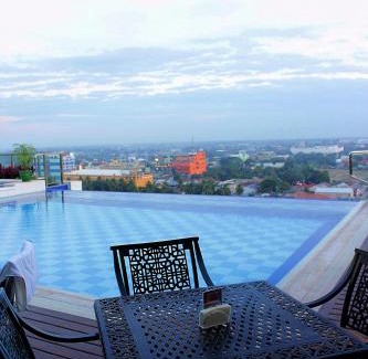Balibago Hotel | Central Park Tower Resort