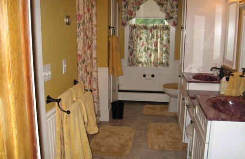 New Millport Other | Central Pennsylvania Shoff-Read Century Farmhouse Vacation Rental