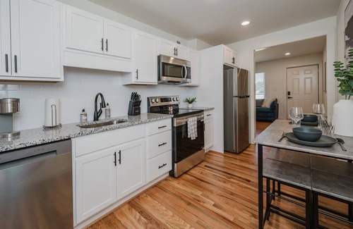 Civil Rights Historic District Condo | Central Suite B - 2 Bedrooms/King Bed/Parking