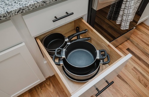 Civil Rights Historic District Condo | Central Suite F - 2 Bedrooms/Double Queens/Parking