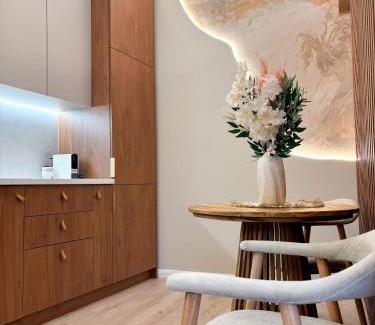 Old Town Apartment | Central Sunrise Mad Luxury Residence