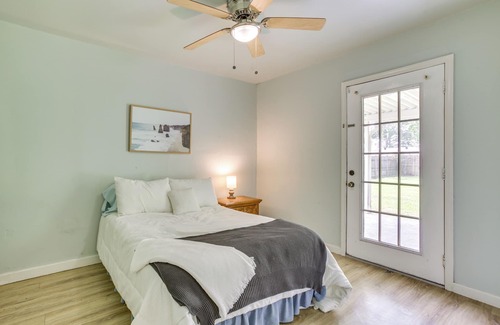 Gonzales House | Centrally Located Gonzales Home w/Yard!