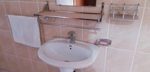 Cyangugu Bed & Breakfast | Centre d'Accueil Casa dell'Annunciazione Rusizi- Kamembe- Cyangugu -Rwanda