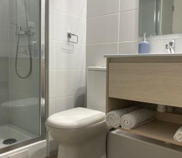 Los Angeles Apartment | Centrico Depto nuevo 1D1B estacionamiento