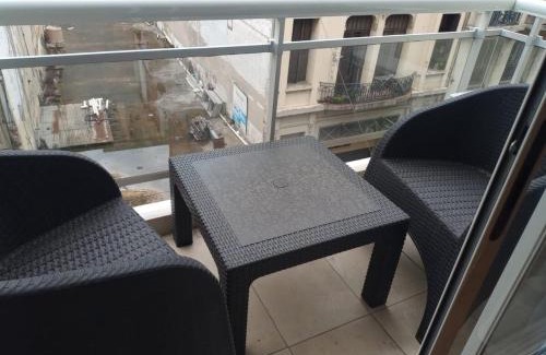 San Nicolas Apartment | Centro, amplio, cómodo, luminoso, balcón, WiFi