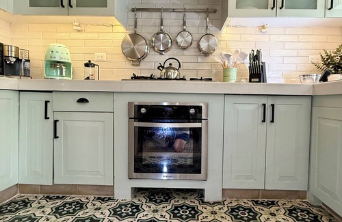 Centro House | Centro Oasis: Pool, Rooftop Deck, A/C, Wi-Fi, Private Parking, Walk to BEST.