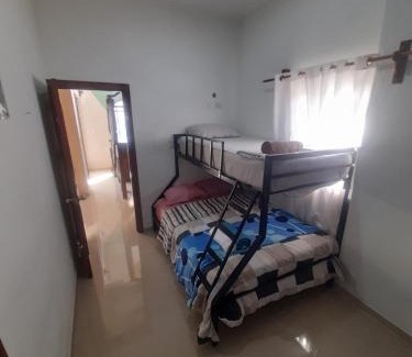 Constanza House | Cerca del divino niño I WiFi I TV