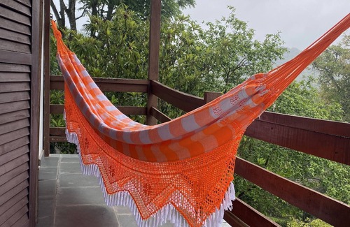 Juquitiba House | Chácara com Piscina Vista da Natureza