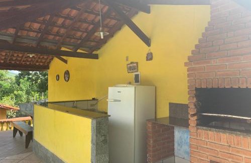 Bairro Canedos House | Chácara das Violetas