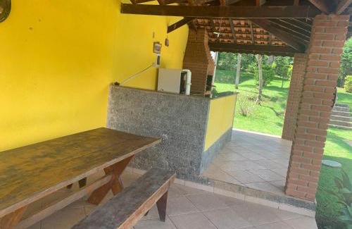 Bairro Canedos House | Chácara das Violetas