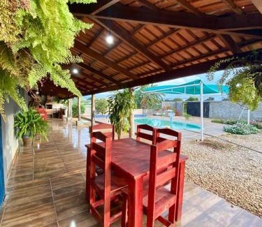 Itaucu House | Chácara de lazer em Ordália com piscina aquecida e lago de pesca