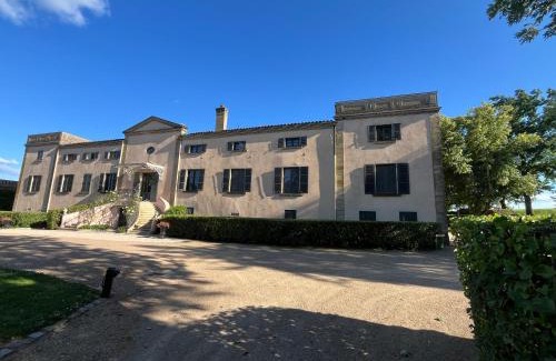 Saint-Lager Bed & Breakfast | Château de Briante