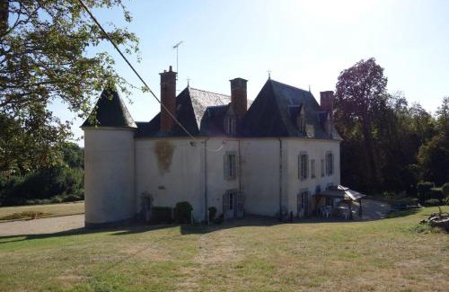 Guer Bed & Breakfast | Château de La Ville-Huë