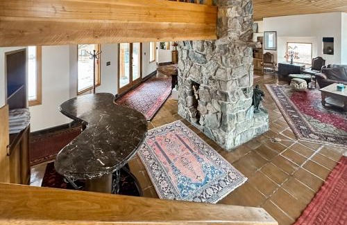 Arroyo Seco House | Château des Montes