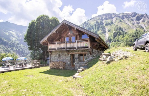 Saint-Colomban-des-Villards House | Chalet DU Coin - Petit Appartement