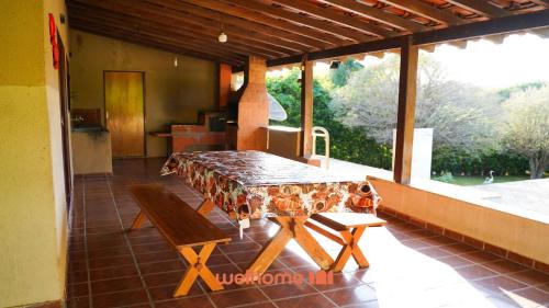 Cassia House | Chacara em Cássia com Piscina e Lago