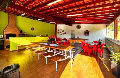 Salto House | Chacara Iracema com lazer completo e Wi-Fi