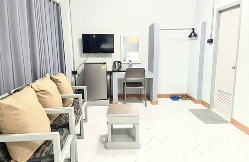 Chai Nat Hotel | Chainatgrand Hotel