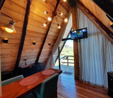 Bom Jardim da Serra Cabin | Chalé A-Frame da Fazenda