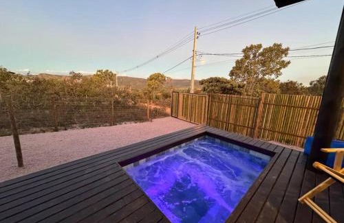 Alto Paraiso de Goias Ski Chalet | Chalé Amora - com piscina privativa e cozinha completa