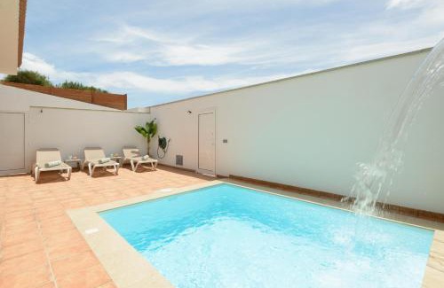 Telde Villa | Chalé con piscina junto a la playa