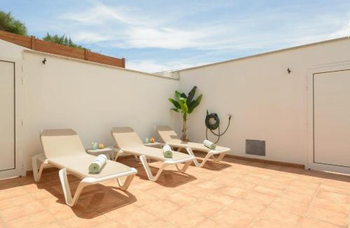 Telde Villa | Chalé con piscina junto a la playa