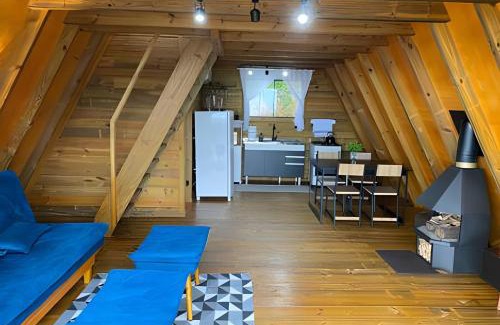 Santo Amaro da Imperatriz Apartment | Chalé dos Alpes 1 hidromassagem e Lareira