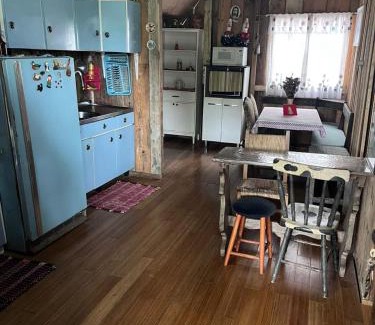 Campo Alegre Ski Chalet | Chalé do lago