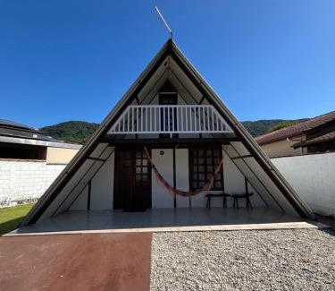 Pereque-Acu Ski Chalet | Chalé em Ubatuba para 12 pessoas com Wi-Fi