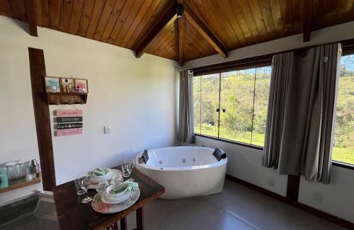 Lavras Novas Ski Chalet | Chalé Lírio do Campo