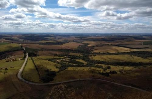 Carrancas Ski Chalet | Chalé Moinho Com Localização Excepcional em Carrancas - MG