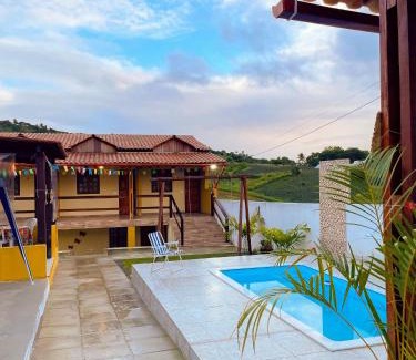 Pombos Cabin | Chalé Pé de Serra