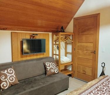 Santa Teresa Ski Chalet | Chalé Sognare Due