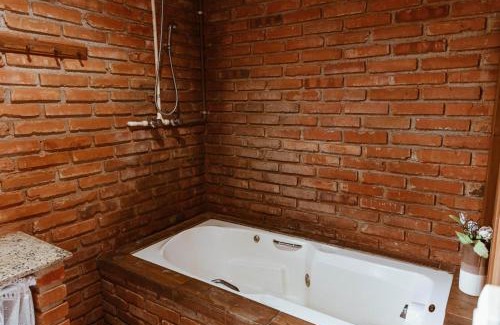 Picarras Ski Chalet | Chalé Sol com hidromassagem em meio a natureza