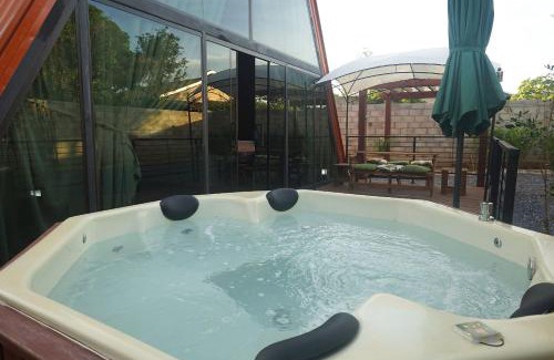 Rincao Bonito Ski Chalet | Chalés Alto Padrão com Jacuzzi no Centro de Bonito