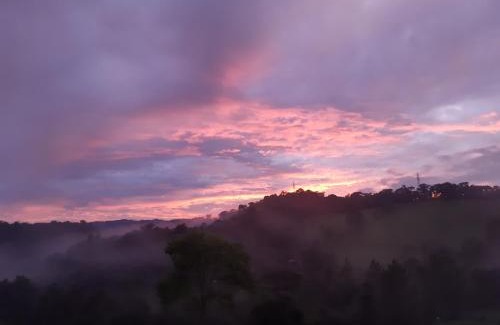 Santo Antonio do Pinhal Ski Chalet | Chalés Mil Mudas da Mantiqueira - Hidro dupla, lareira interna e vista espetacular