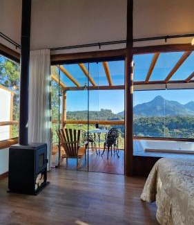 Vitor Hugo Villa | Chalés Monte das Oliveiras