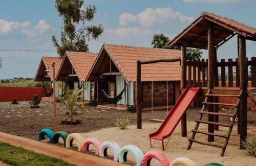 Faxinal House | Chalés Rústicos - Na terra das Cachoeiras